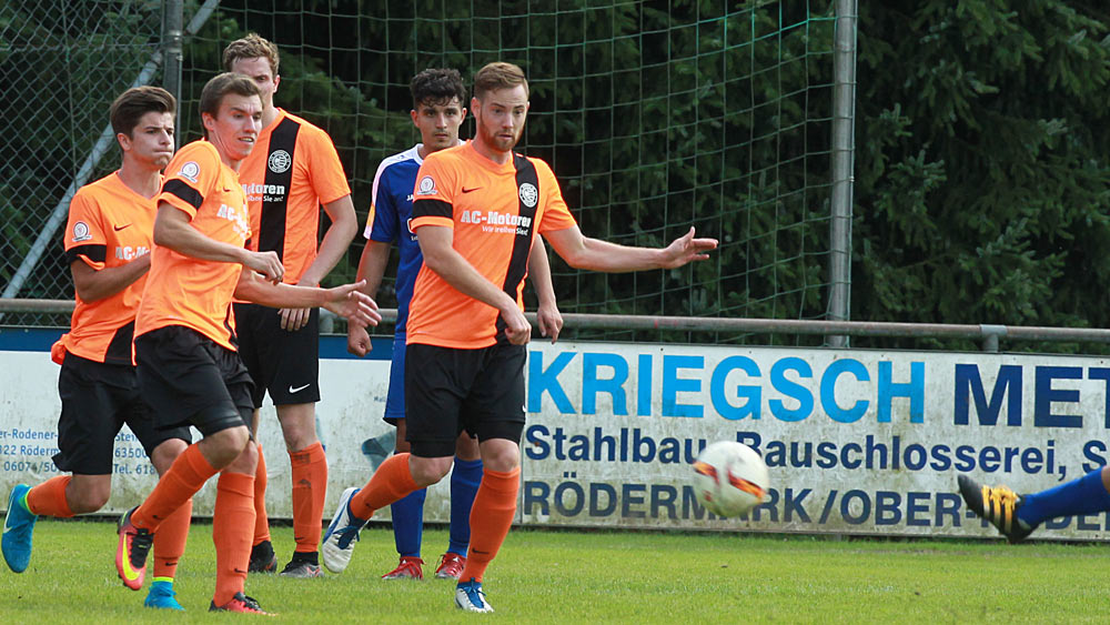 Christophori-Como trifft weiter / Derby TS - Viktoria