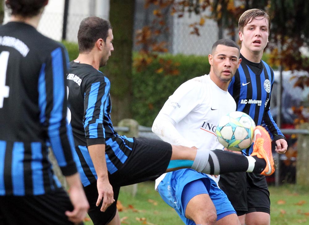 Langstadt nach klarem Topspielsieg Erster und doch nicht Erster