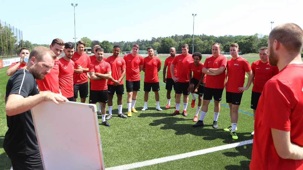 "Äußerst zufrieden": Saul bleibt FVE-Trainer