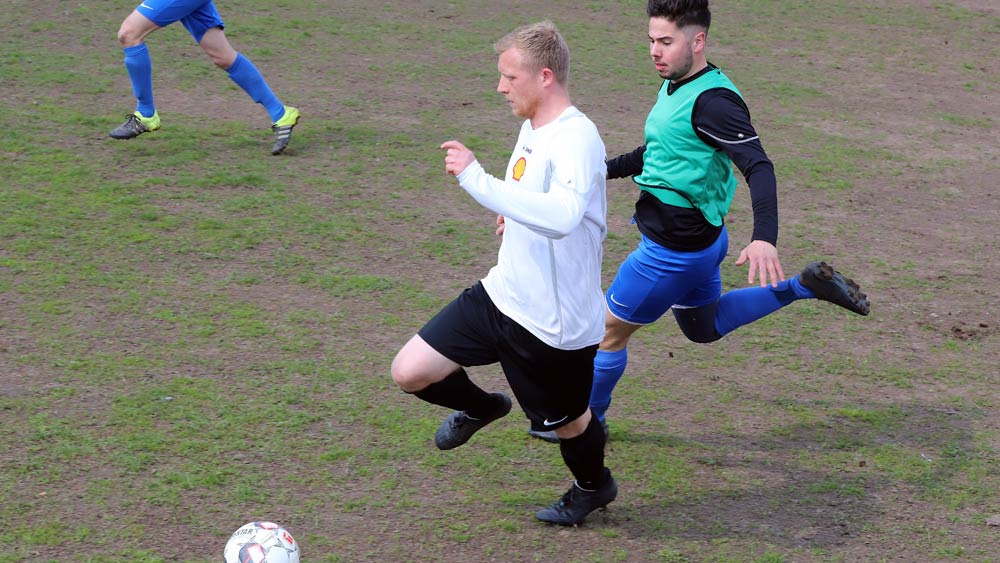 Zehn Tore im Ober-Röder Derby 