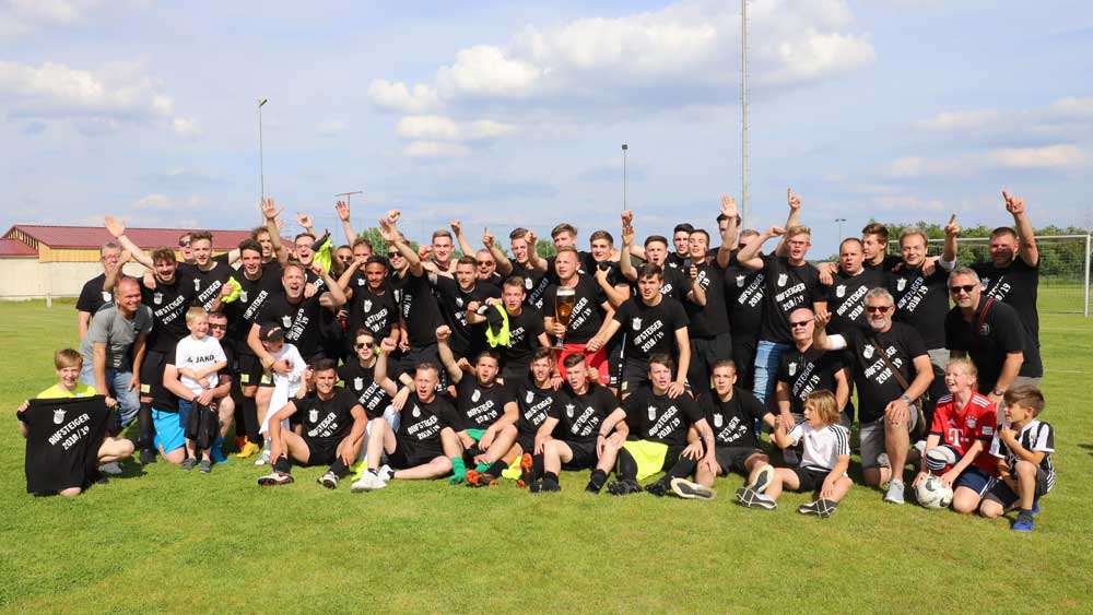 Doppelter Aufstiegsjubel mit Verspätung