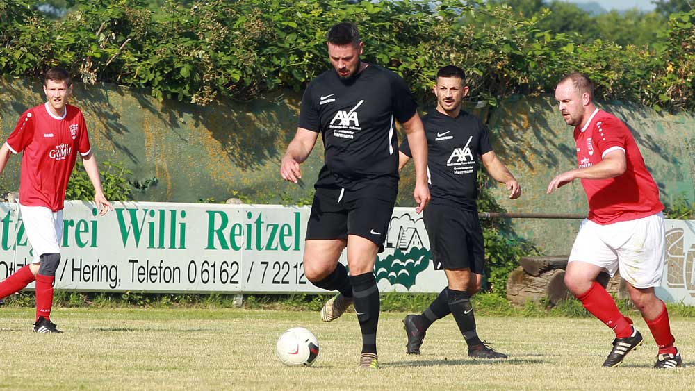 Nach Derby-Tumulten: Puls trifft aus 44 Metern zum 4:3