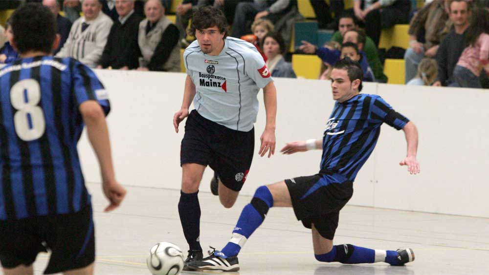 Elfmeter entscheidet Topspiel / Remis am Dienstag