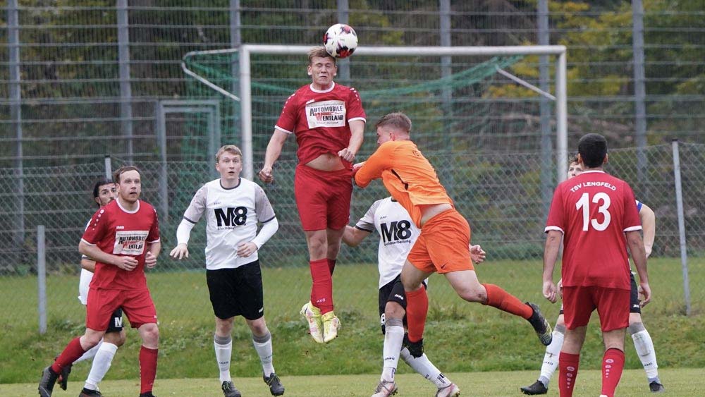 Und wieder trifft Sitter kurz vor Schluss / Am Donnerstag Nachholspiel