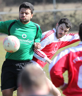 Vier da Silva-Tore im Verfolgerduell 