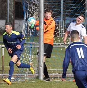 Babenhausen gewinnt Topspiel (mit Bildergalerie)