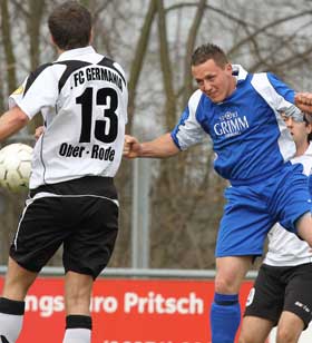 Harreshausen rettet sich / Ärger um Anstoßzeit