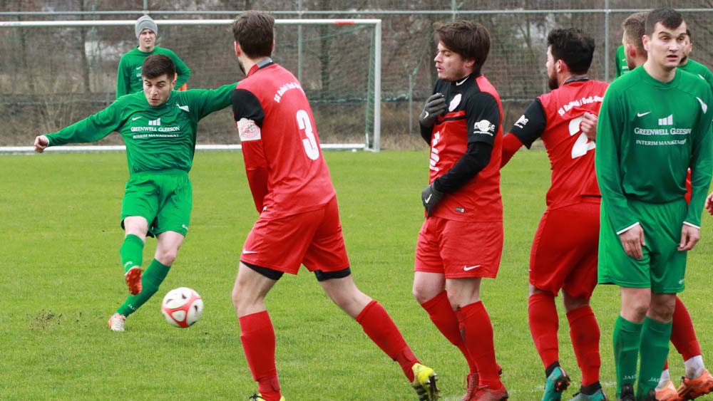 Wisniewski-Hattrick in acht Minuten