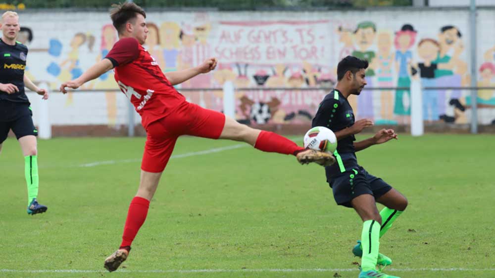 Drei-Bernhard-Tore beim 6:0 / Eppertshausen patzt
